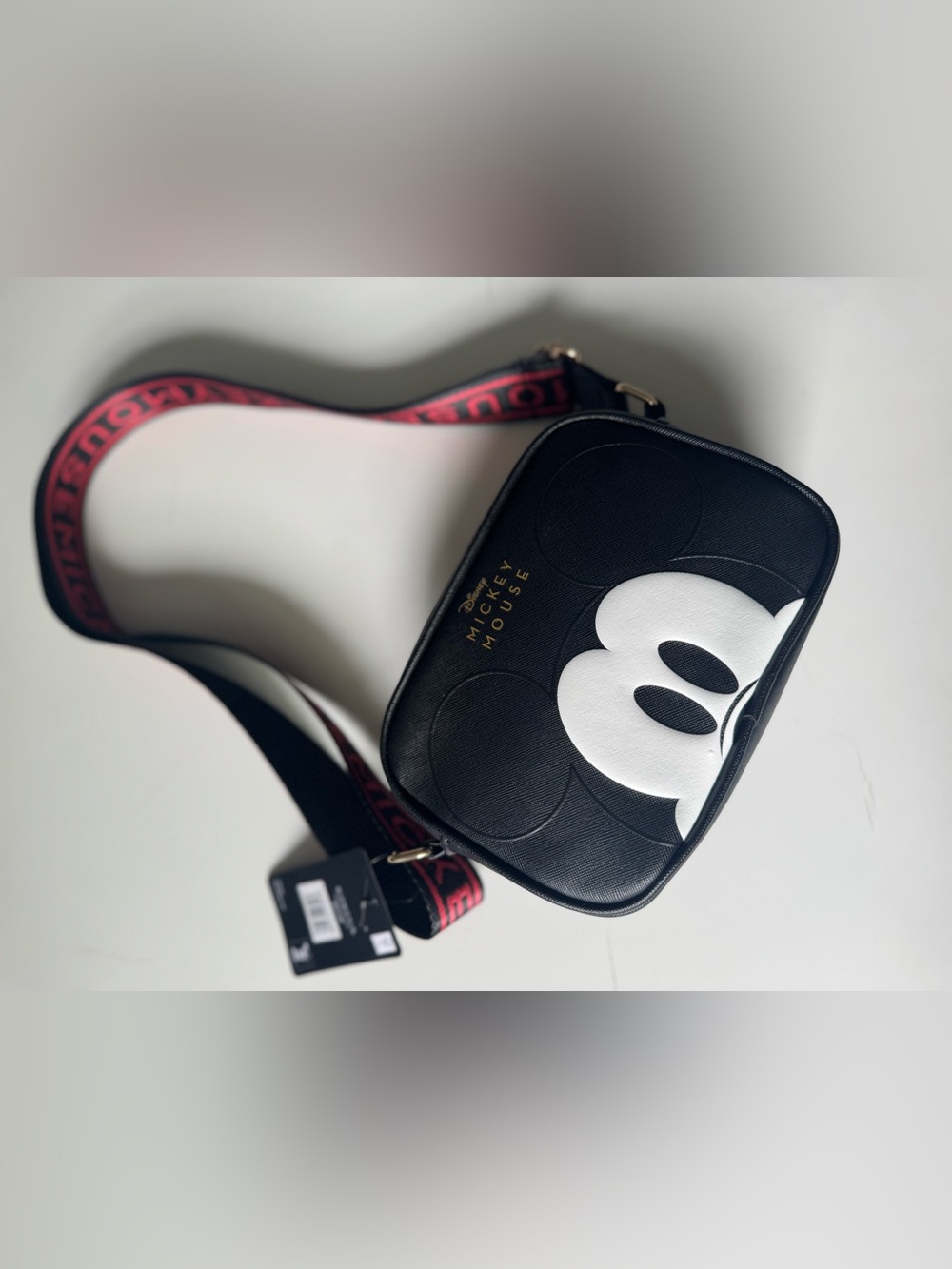 The Disney Mickey Mouse camera crossbody bag New - Picture 13 of 16